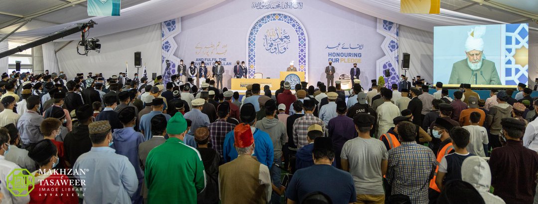 Müslüman Ahmediye Cemaati Başkanı Majlis Khuddamul Ahmadiyya Ijtema'yı İnanç İlham Veren Bir Konuşma ile Bitirdi