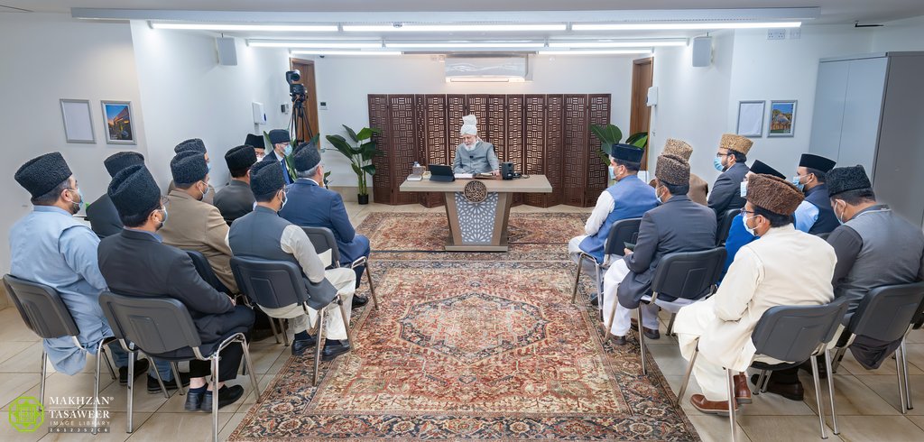Head of the Ahmadiyya Muslim Community Provides Guidance to Teachers of Jamia Ahmadiyya Germany