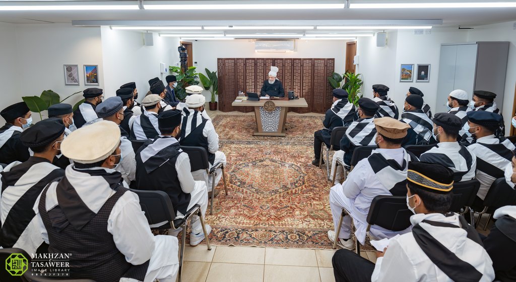 Khuddam From Germany’s Schleswig-Holstein Region Have Honour Of A Meeting With Head Of The Ahmadiyya Muslim Community
