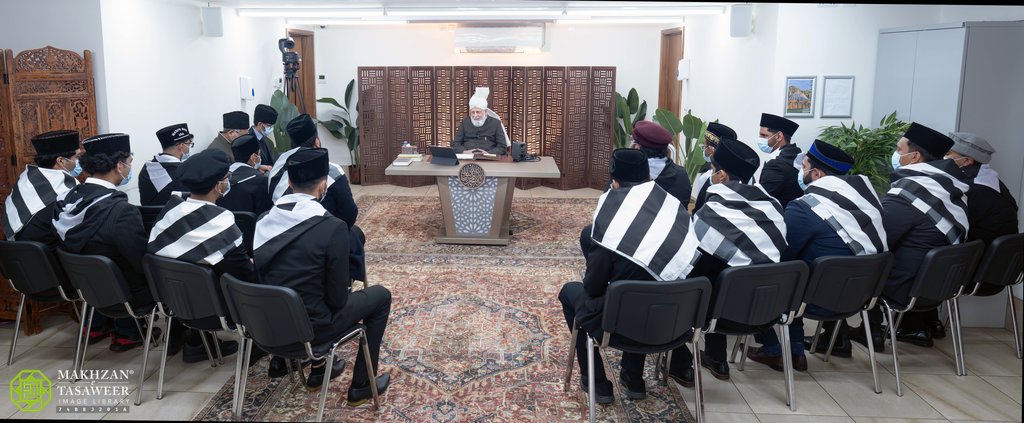 Khuddam From USA’s Virginia Region Have Honour of a Meeting With Head of the Ahmadiyya Muslim Community