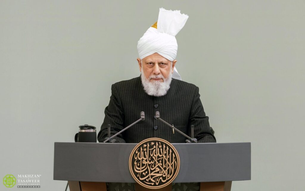 Global Muslim leader denounces Western interference in Muslim  nations, urges Islamic countries to unite peacefully and rely on God for protection, not Western powers