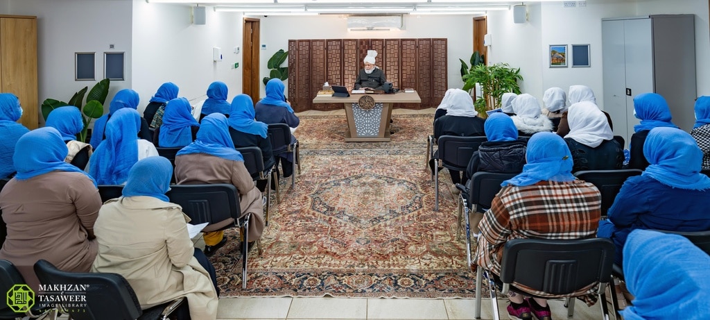 Nasirat and Lajna From Finland Have Honour of a Meeting With Head of the Ahmadiyya Muslim Community